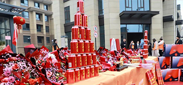 長松雅苑 開工大吉 | 銘品裝飾新年第一波集體開工禮成！祈福美好生活！