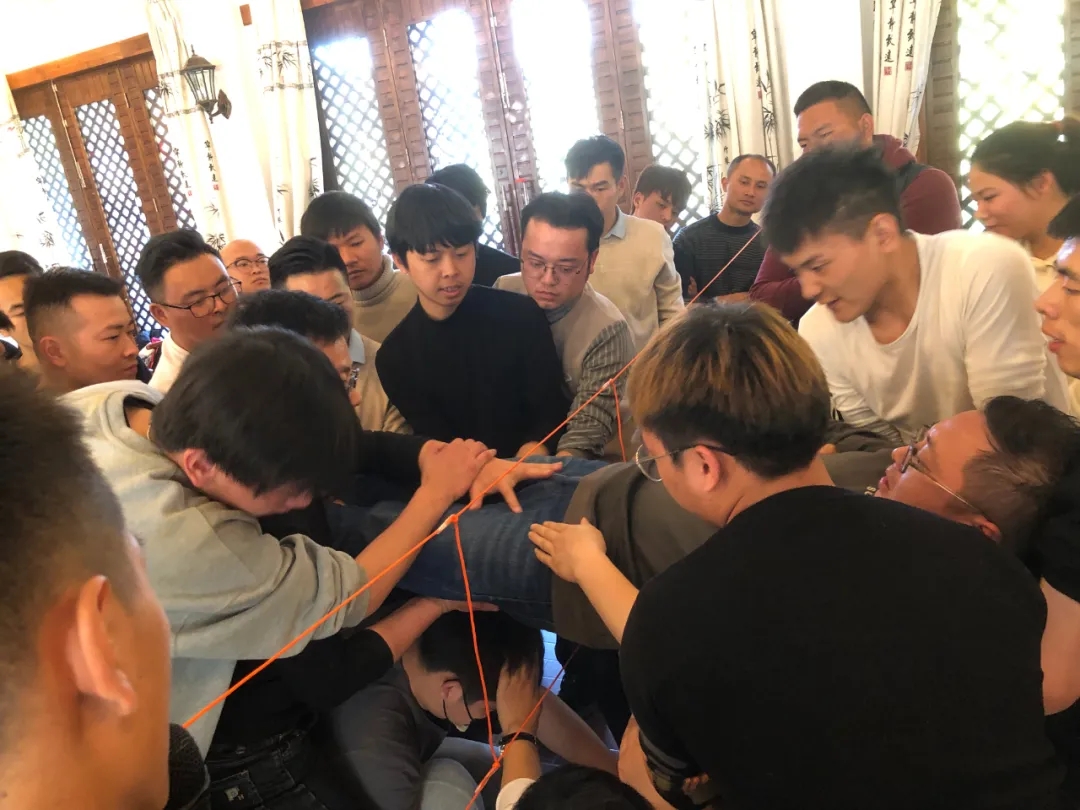 杭州裝修公司銘品裝飾素質拓展